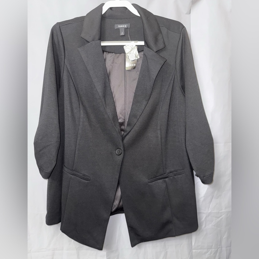 Torrid Jacket Black Blazer soft ruched 3/4 sleeve Womens Size 3